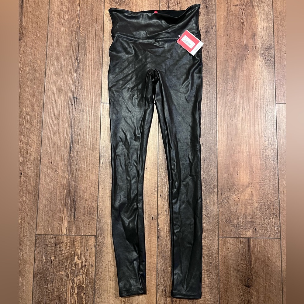 NWT SPANX Faux Leather Leggings, XS - Picture 2 of 9